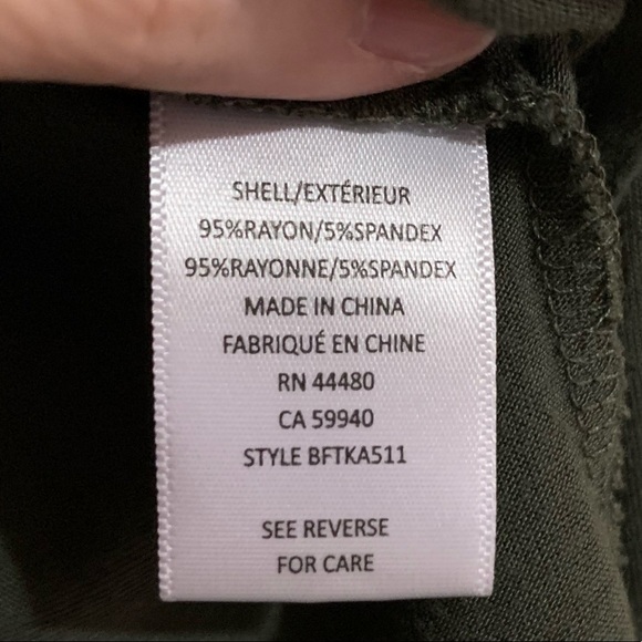 Love, Fire Smocked Olive Army Green Long Sleeve Top Blouse Tee. Size XS - Picture 5 of 8